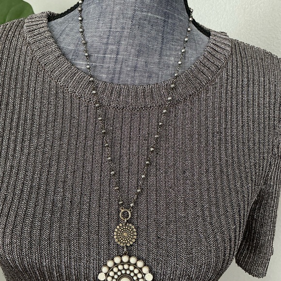 H&M Metallic Rib Knit Top - Picture 9 of 10